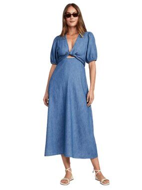denim dress old navy Mini sweetheart neckline wide straps hidden pockets smocked back seamed waist fitted at top with a flared skirt hits at thigh models are approx Old Navy Denim Dress: Stylish